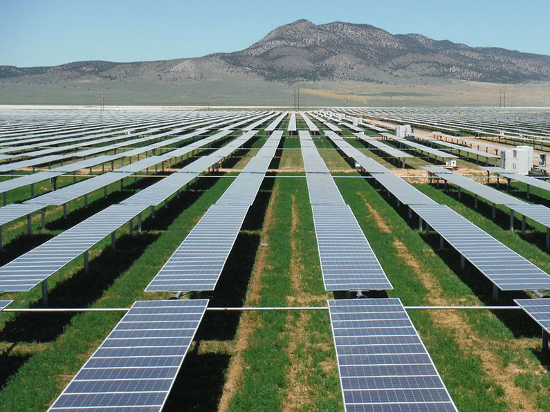 Première usine de modules solaires de Roumanie